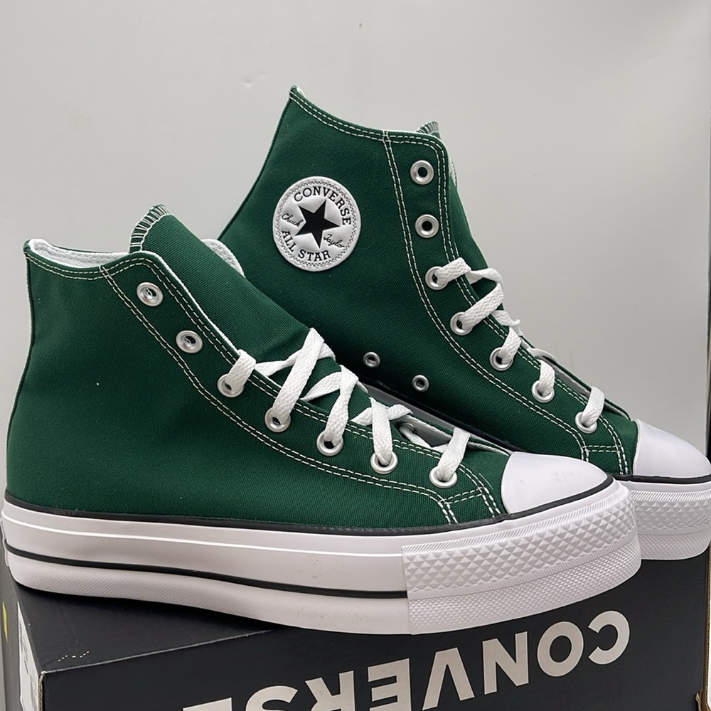 Converse WMNS CTAS LIFT HI
MIDNIGHT CLOVER/WHITE/BLACK A09987C Platforms Sneaker - Picture 6 of 16